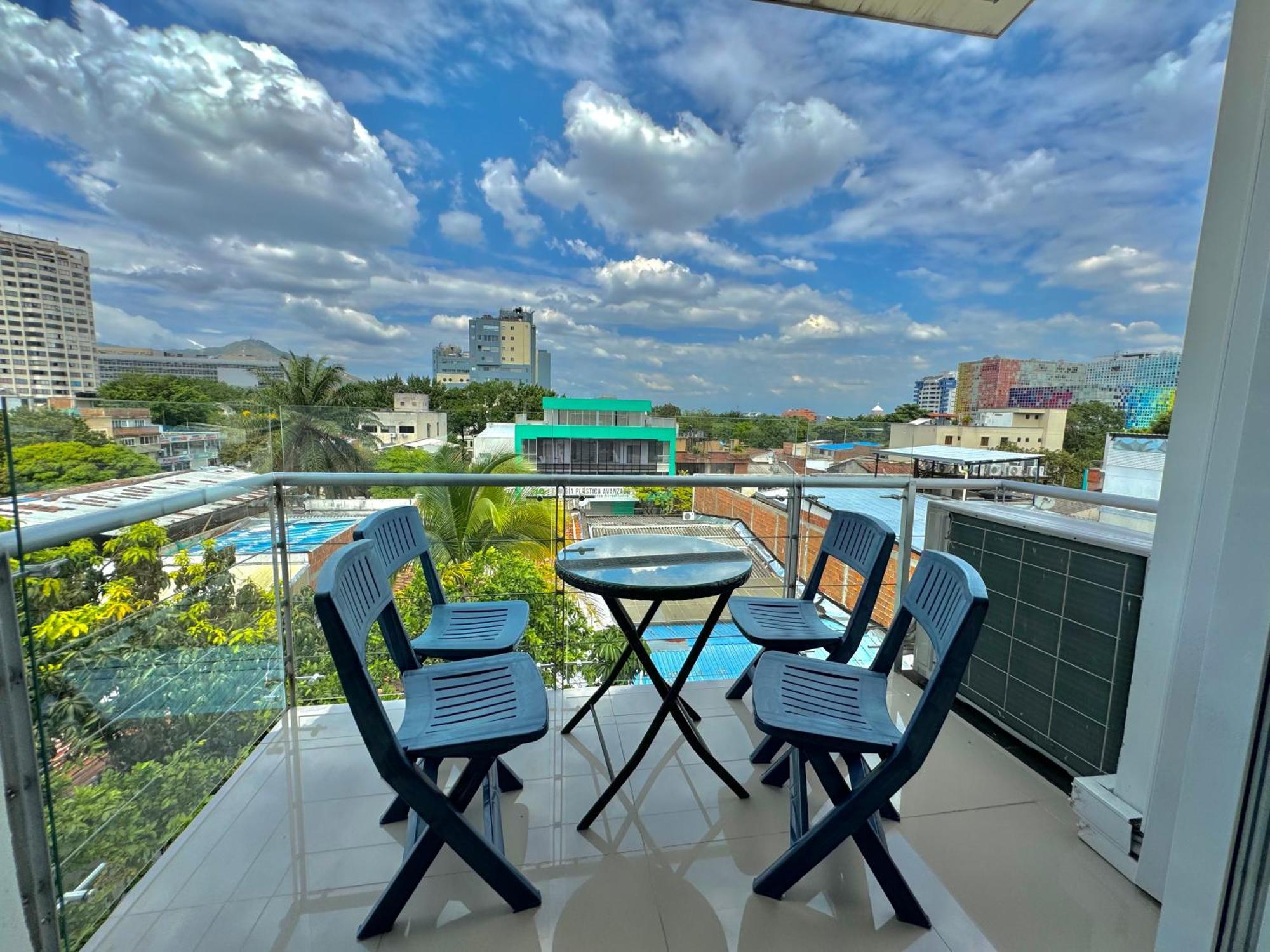 Apartment Coloridos: Cómodos Cerca De Panamericanas *