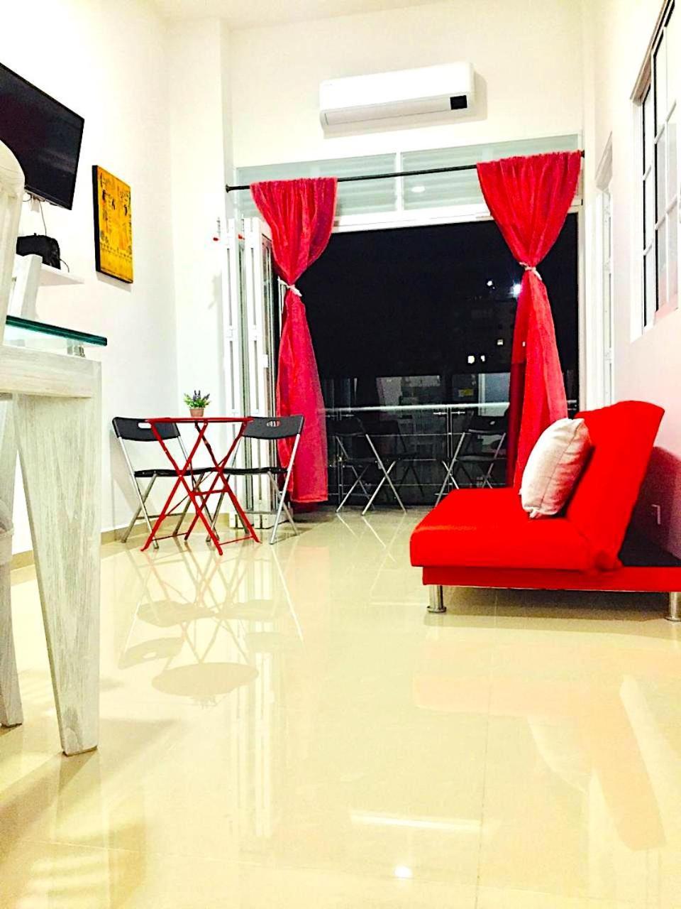 Coloridos: Cómodos Cerca De Panamericanas Apartment
