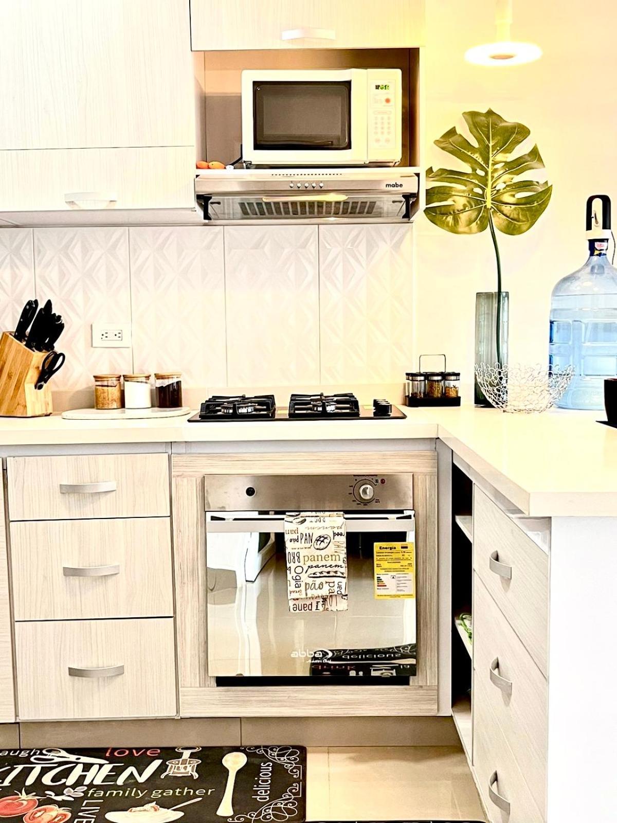 Apartment Coloridos: Cómodos Cerca De Panamericanas Cali