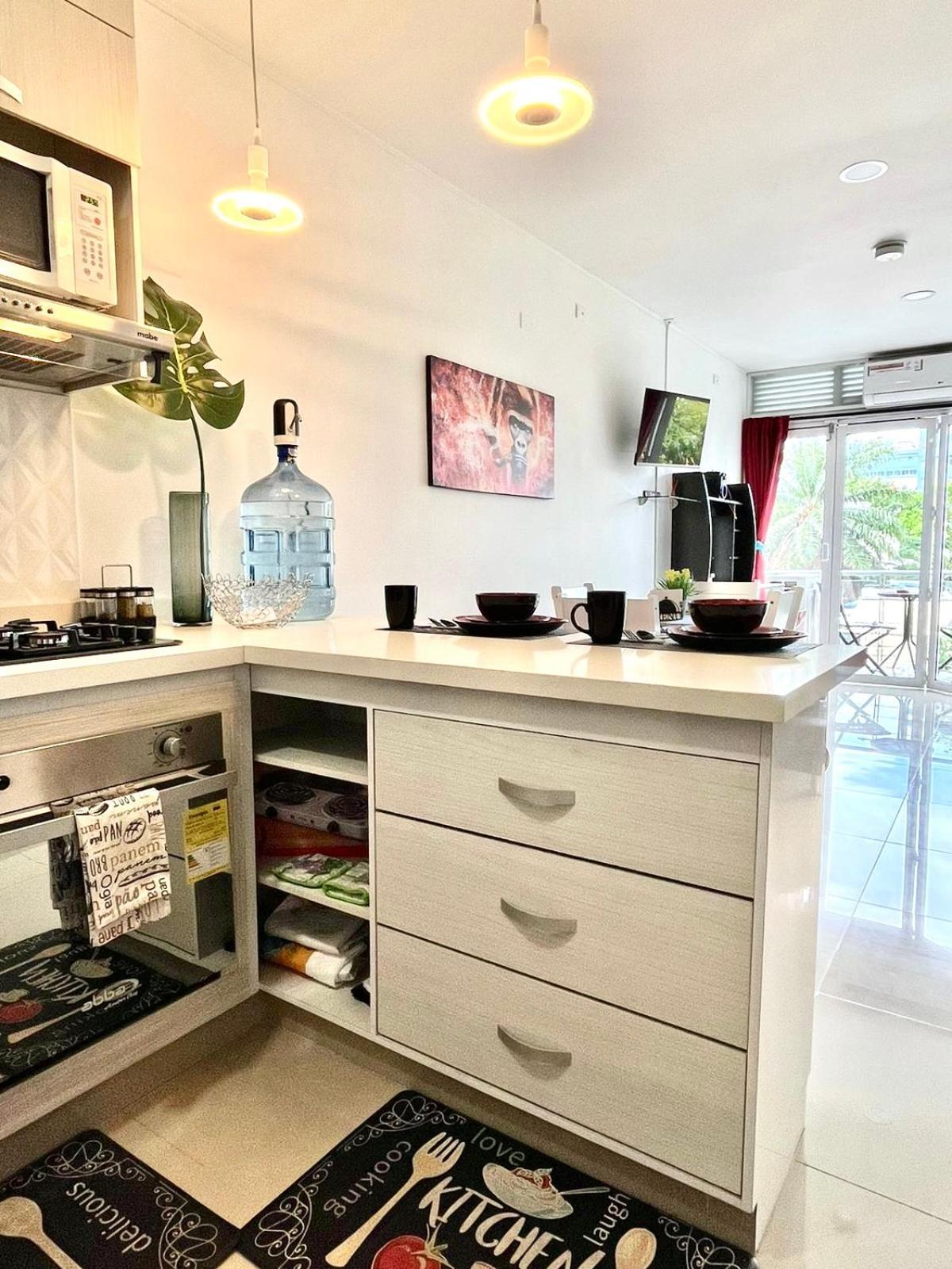 Apartment Coloridos: Cómodos Cerca De Panamericanas